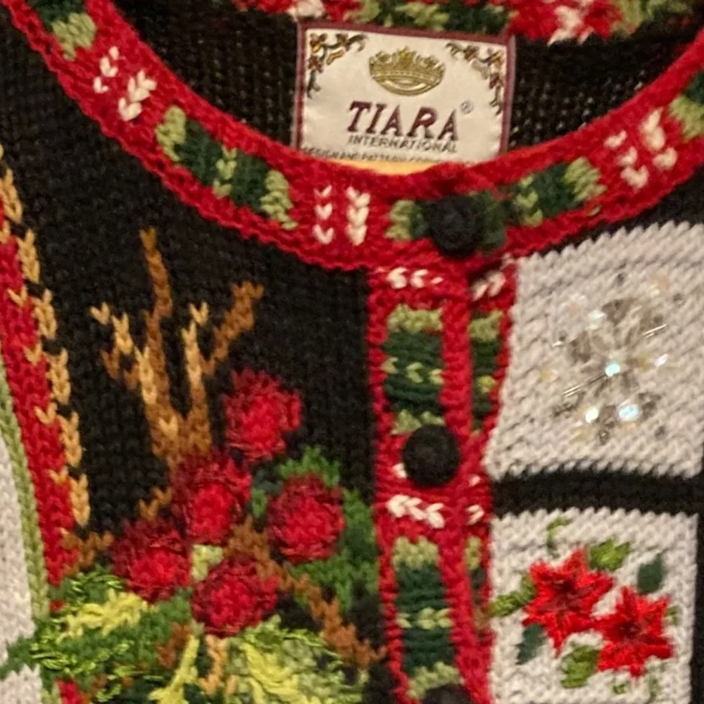 Tiara International Knit Cardinal Cardigan Sweater Large_6